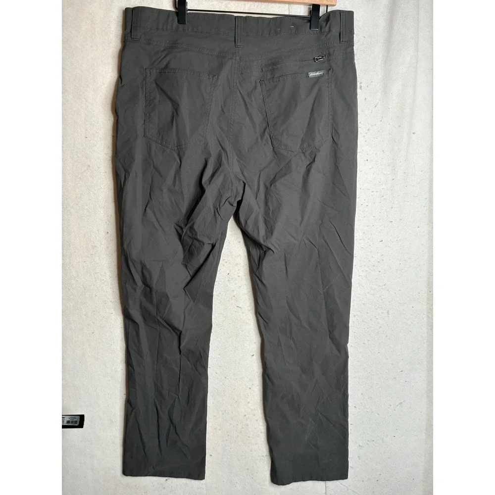 Eddie Bauer Mens Gray Horizon Guide‎ Chino Pants 40x32 Water Repellent READ